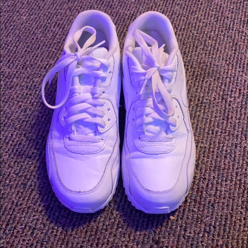 All white Nike Air Max 90
